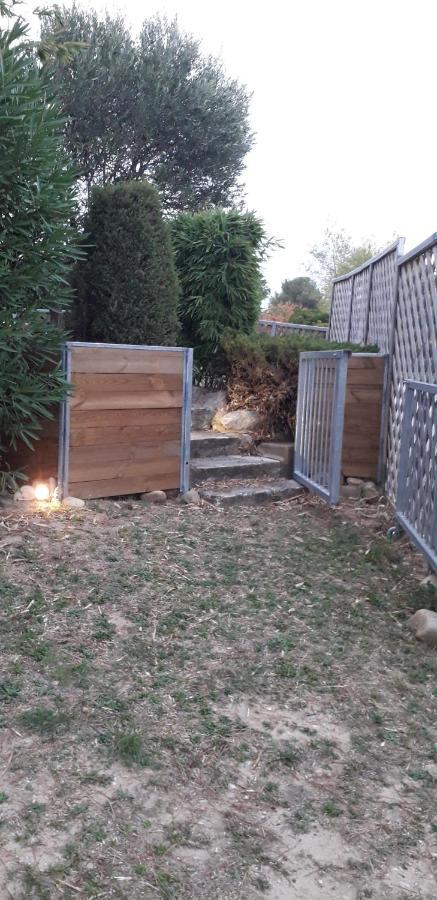 Studio Independant Avec Parking Ferme Et Securise Ledenon Exterior photo